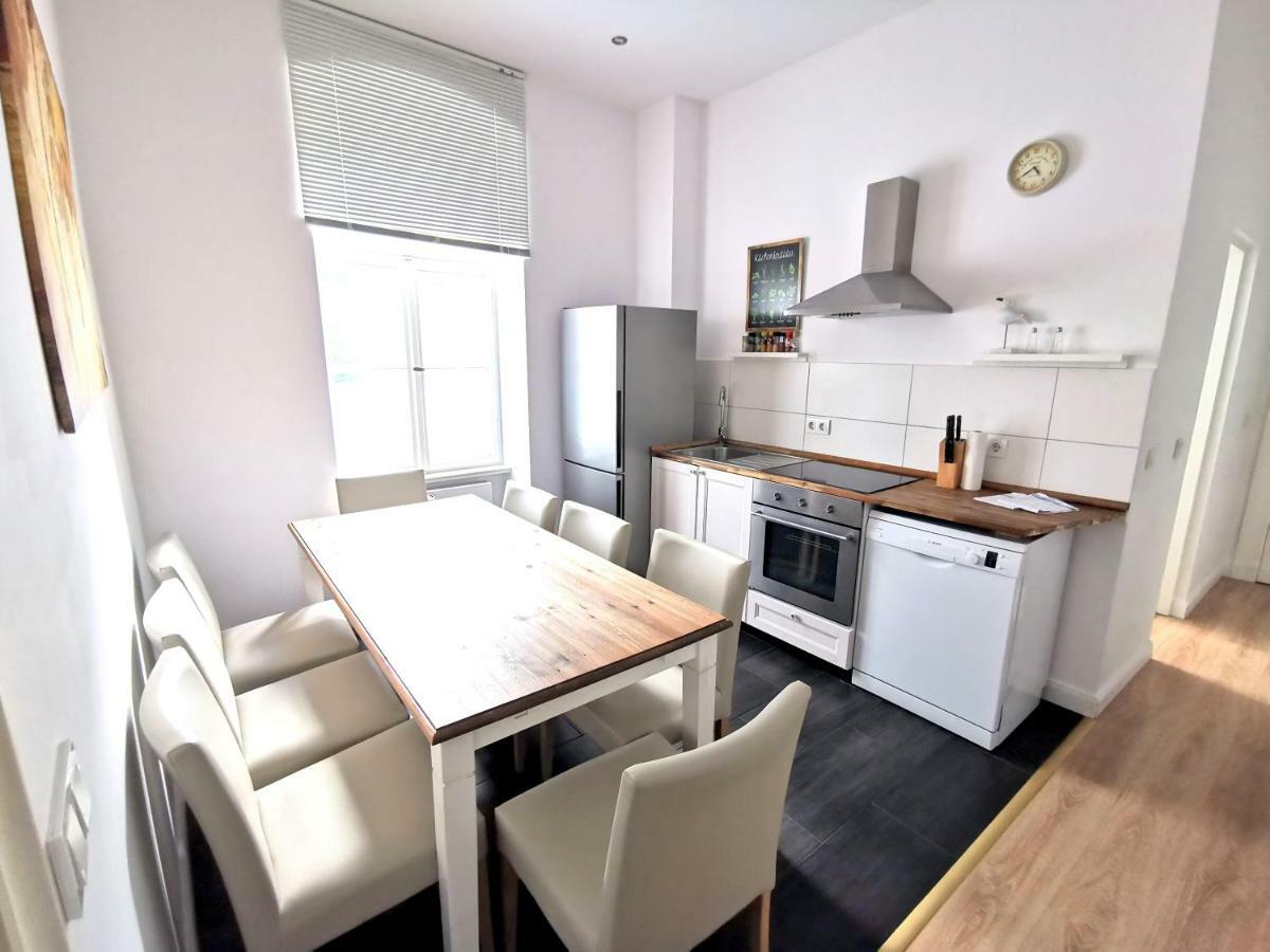 Fritz By Rockchair Apartments L Superhost Status L 3 Bedrooms Boxspringbeds 2 Bathrooms 2 Kitchen - Cozy Family & Business Flair Welcomes You! Berlin Eksteriør bilde